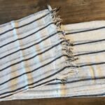 Manta Gasa crudo c/negro (2 x 2 mts)