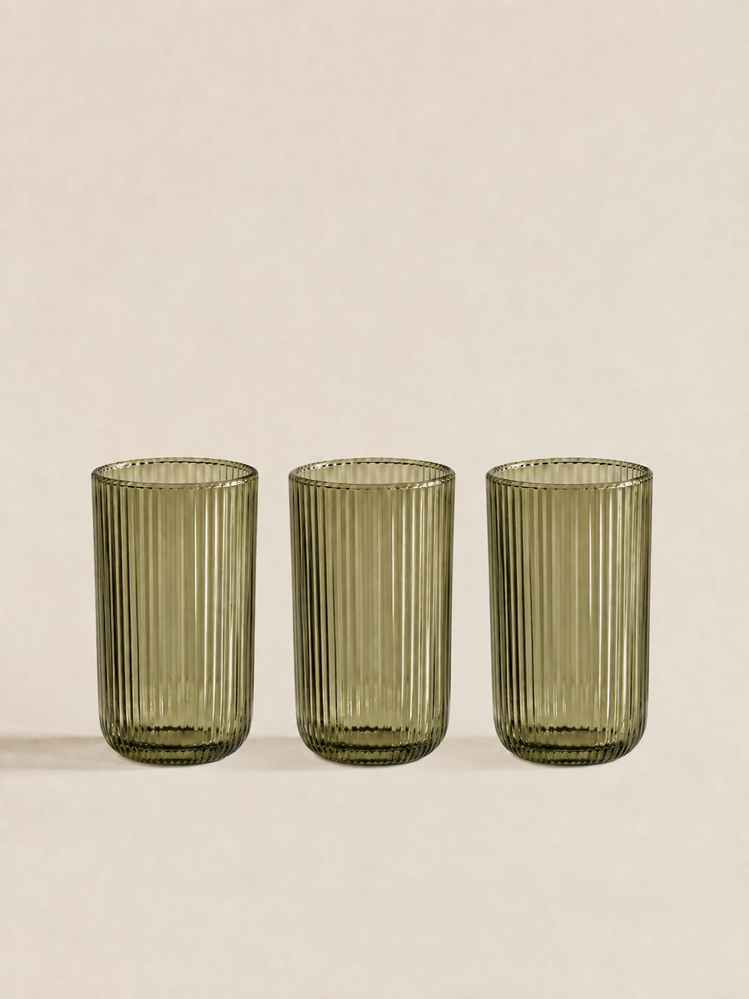 AE5D834A-C34E-45E1-A8DB-144237363C78 VASO DE VIDRIO LABRADA VERDE 7.7*12.7CM X 6 UNIDADES. (EMC 31-11) - Imagen 1